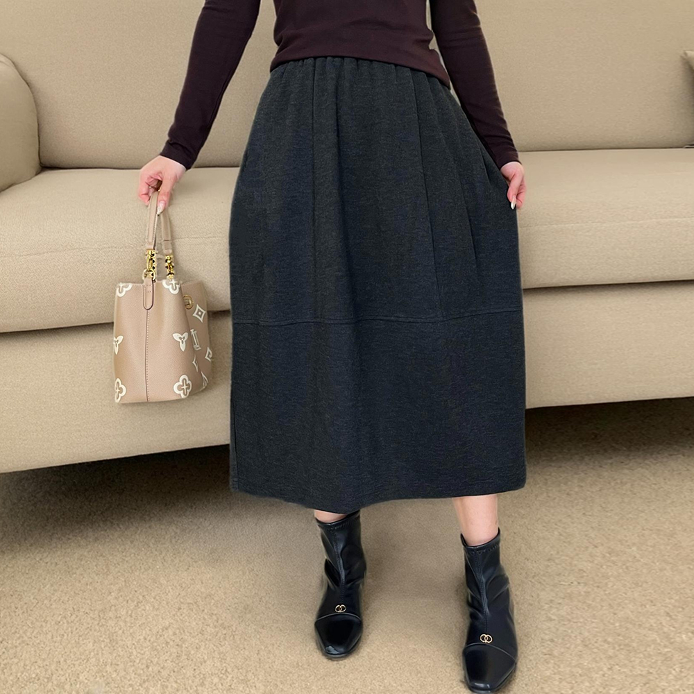 冬款花苞裙中长裙厚款A字裙半身裙拼接时尚百搭瘦人面桃花相映红