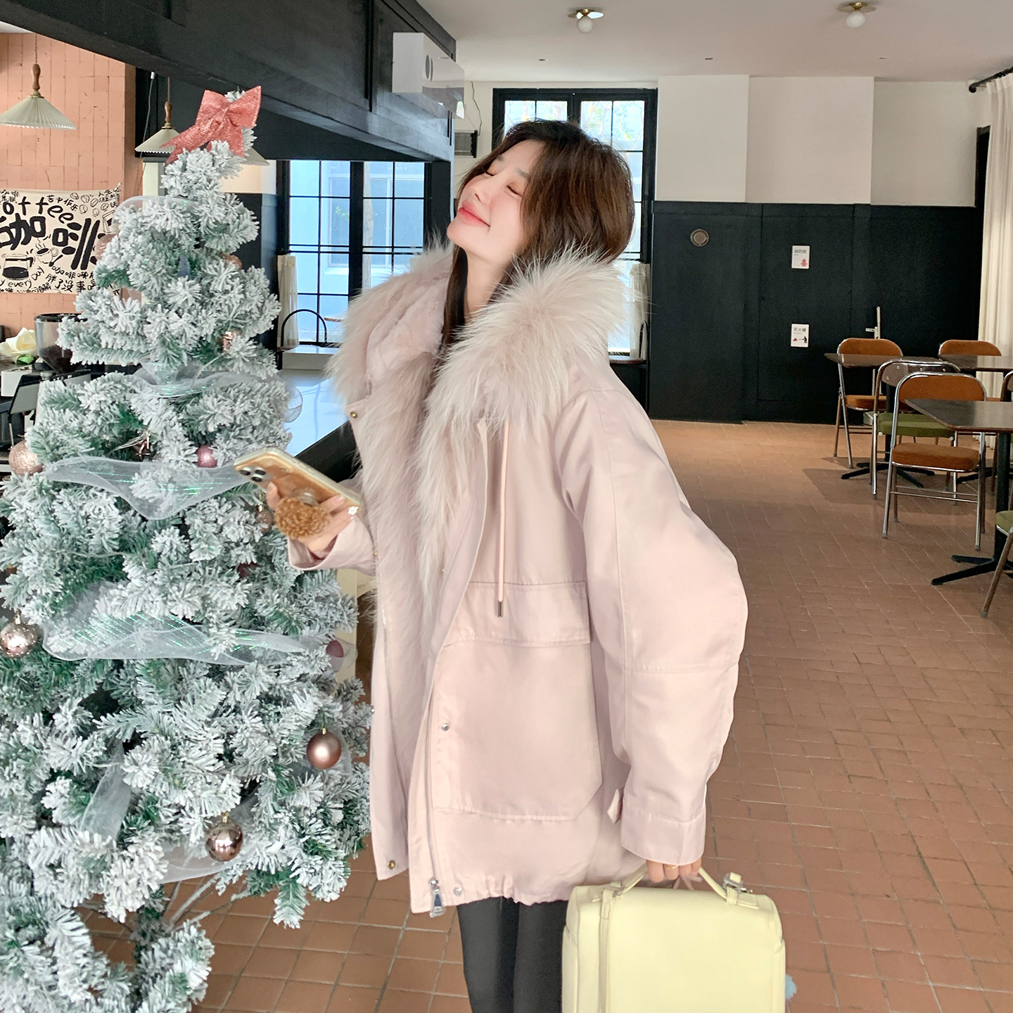 粉色中长款大毛领连帽派克服女2025冬韩系高级感减龄保暖工装棉服