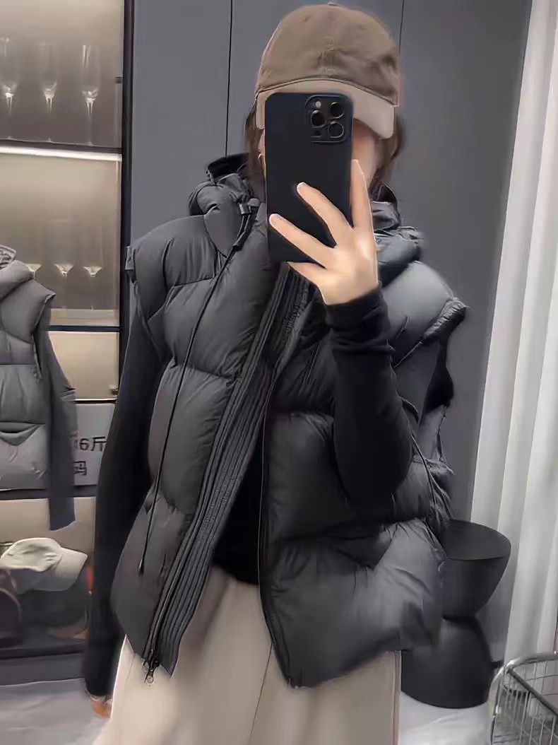 鹅绒马甲女2025冬宽松韩版背心外穿加厚时尚休闲立领宽肩百搭