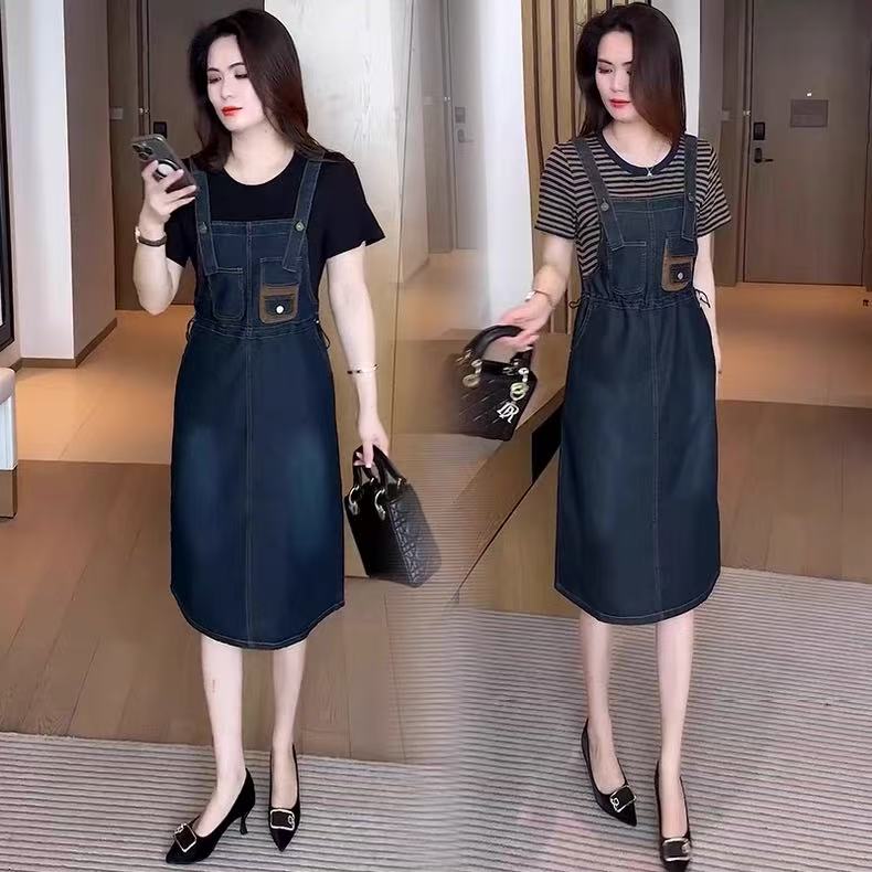 大码女2025夏季新款遮肚子宽松微胖妹妹显瘦假两件牛仔背带连衣裙