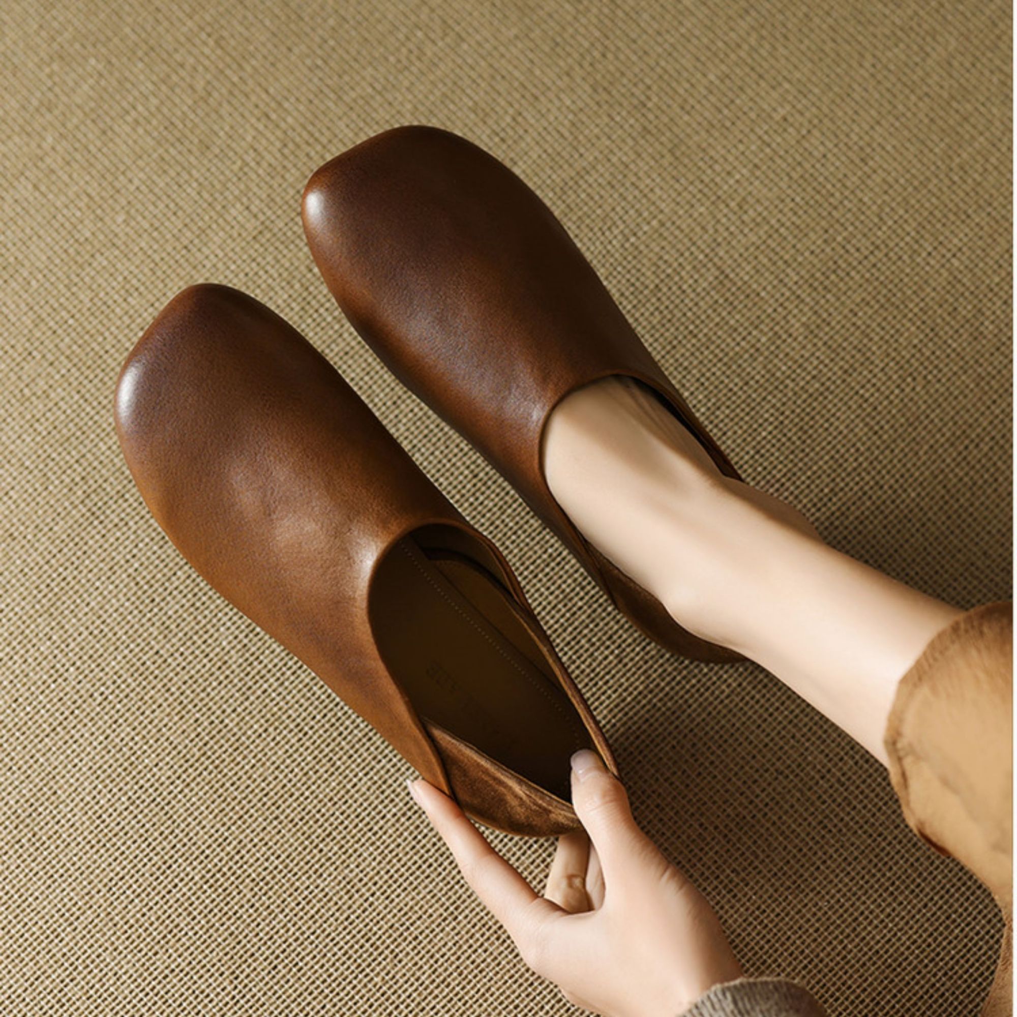 牛皮法式复古舒适平底奶奶鞋女2025春秋新款单鞋真皮软底百搭皮鞋