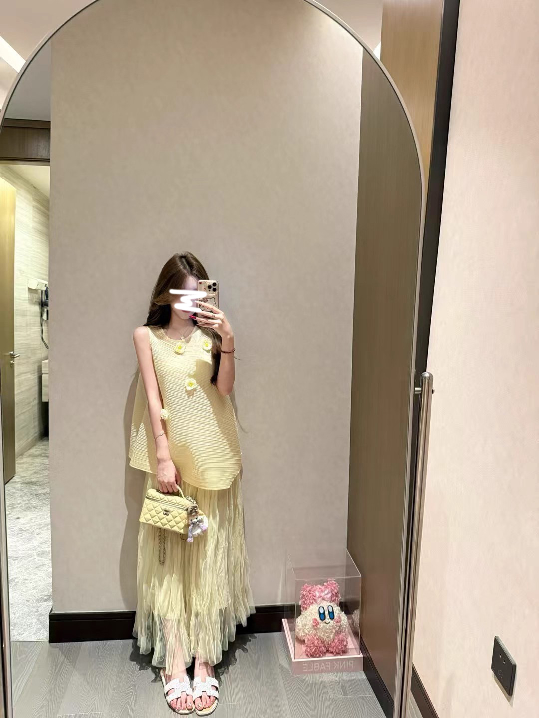 法式绝美高级感套装甜美立体花朵背心上衣女夏季新款半身裙两件套