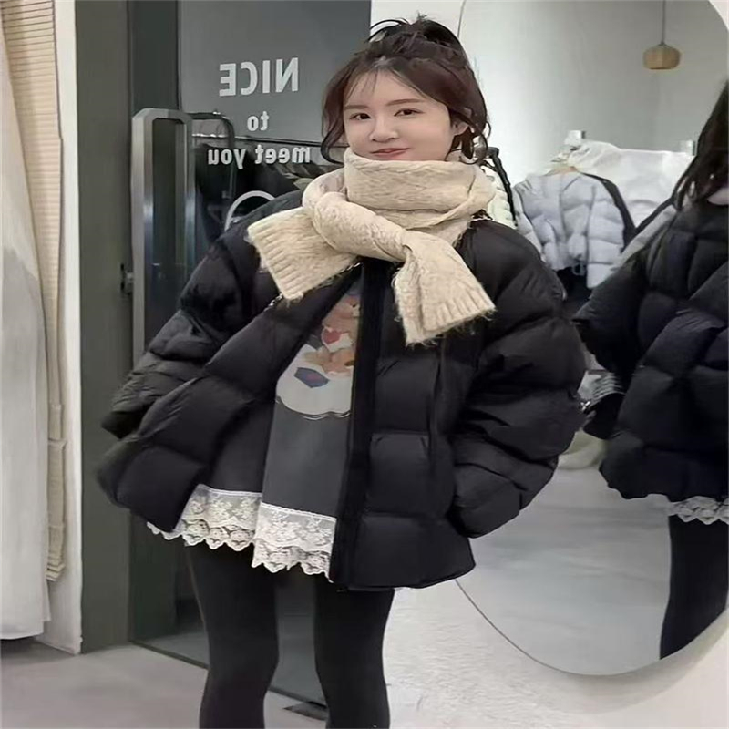 圆领秋冬女款网红加绒加厚款落肩袖常规保暖短款时尚休闲百搭女士