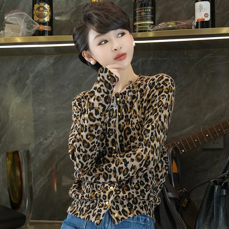 【经典豹纹】100%纯羊毛加厚气质显瘦重工针织开衫MG8385