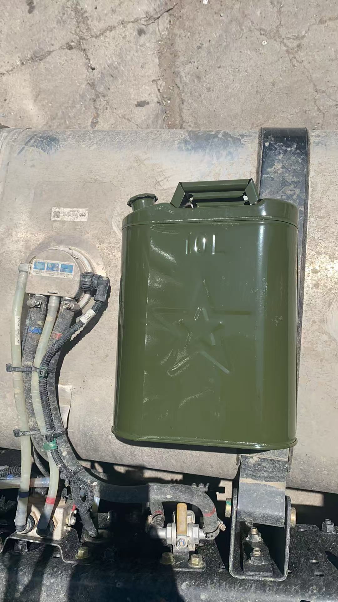 汽车备用油桶多种容量可选（10L）