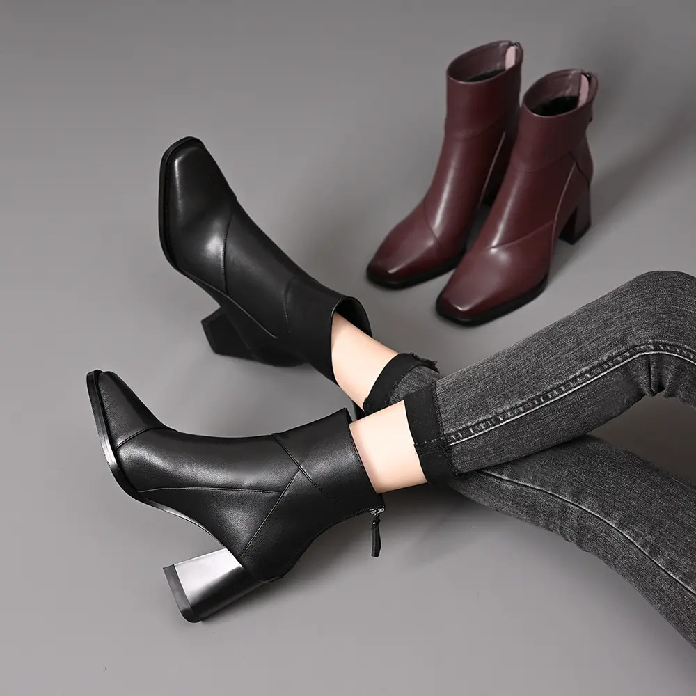 粗跟短靴女2025新款高跟冬季加绒棕色瘦瘦靴英伦风复古马丁靴