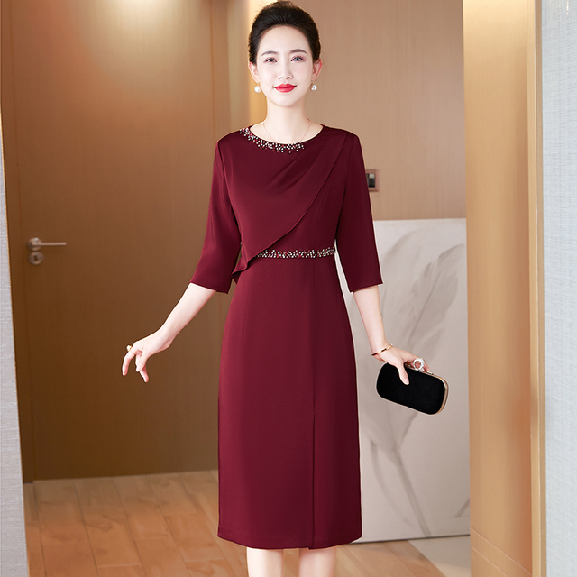 喜婆婆婚宴装秋季礼服高端轻奢小众年轻妈妈阔太太洋气高贵连衣裙