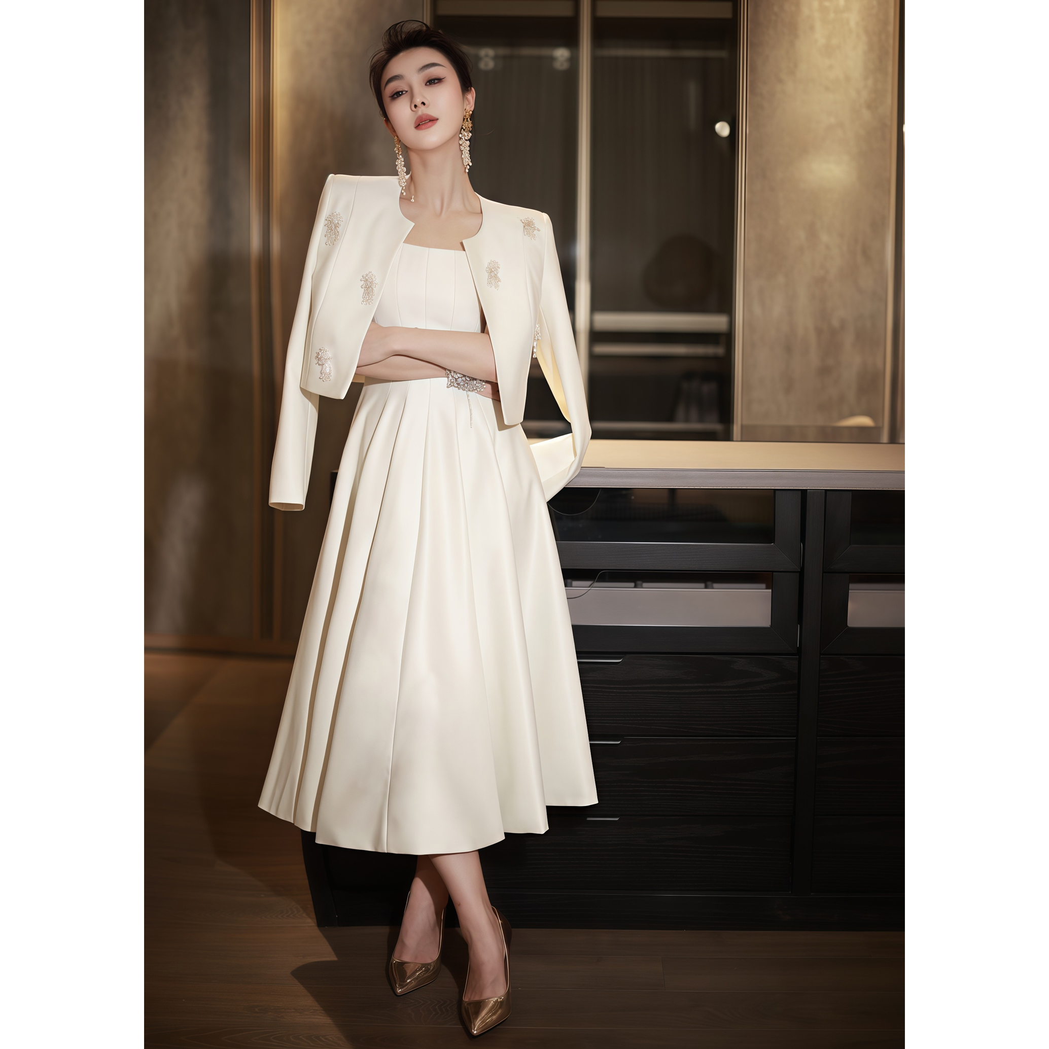 ZEROYK高级感女人味清雅贵气法式璀璨钉珠名媛小香外套吊带裙套装