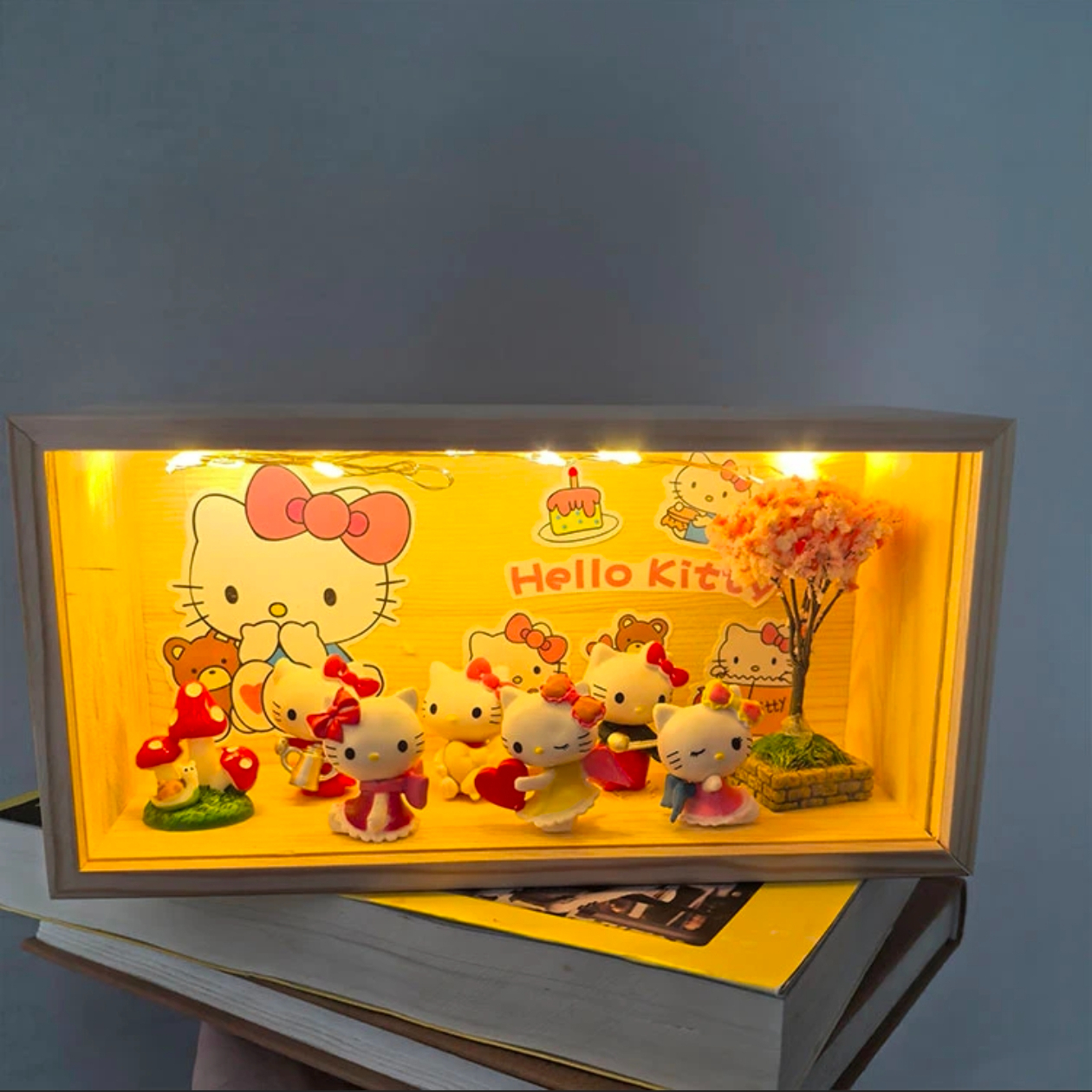 HelloKitty手办摆件生日礼物送女生女朋友女孩小夜灯特别可爱实用