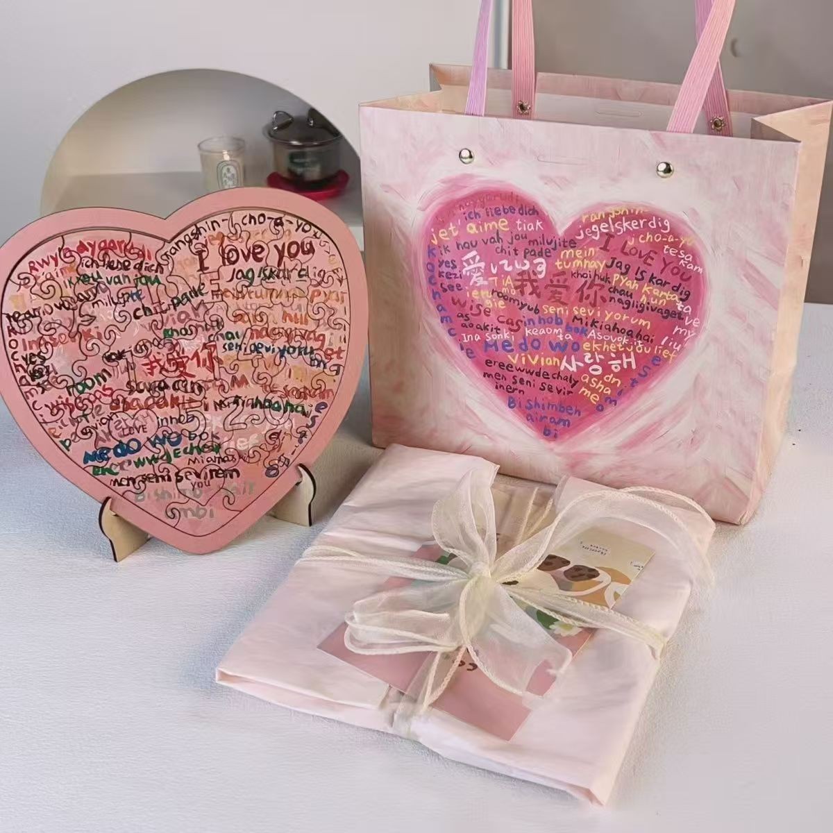 网红爱心diy拼图七夕女神情人节礼物100种语言我爱你木质表白礼物