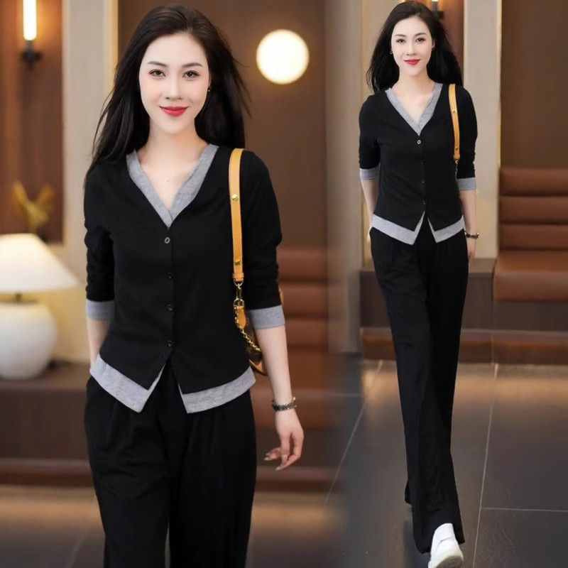 2025可外穿新款假两件V领套装休闲洋气长袖T恤韩版修身显瘦上衣女