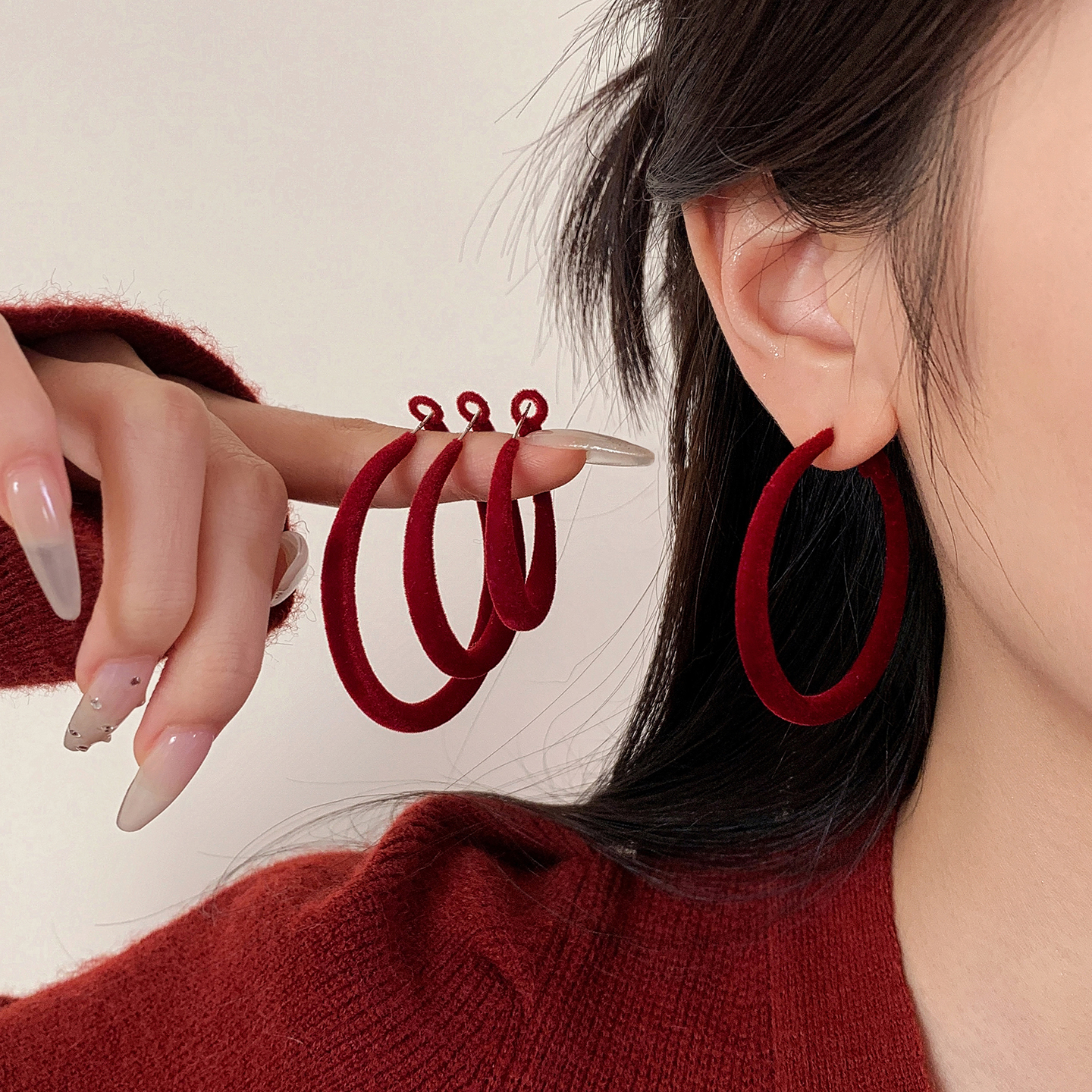 合金耳饰 999银针红色植绒耳环2026新马过本命年女轻奢气质大耳圈