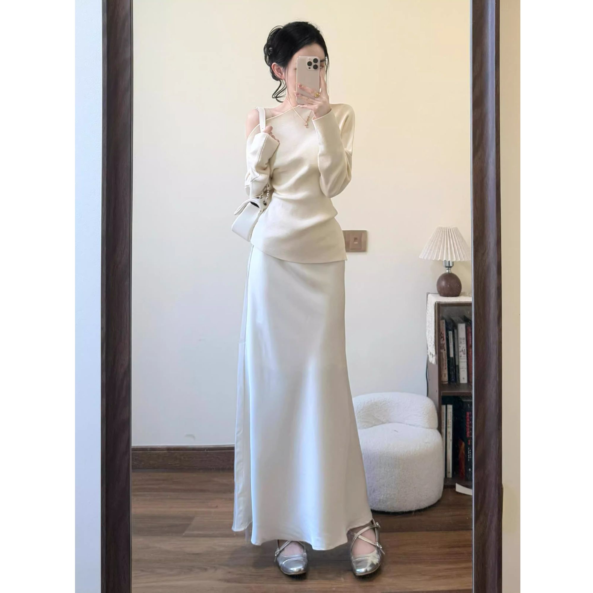 2025早秋新款法式高级感修身露肩针织上衣高腰显半身裙两件套装女