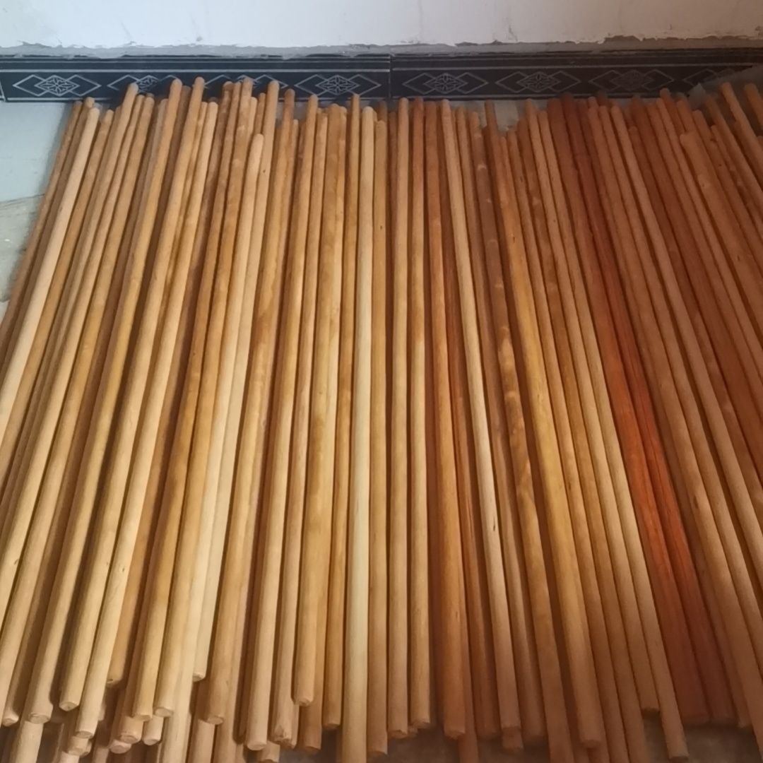 秦岭栒子棍鞭杆武术棍太极登山杖防身棍牛筋木练武实战7尺5尺表演