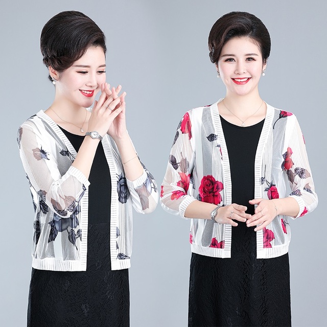 2026新款披肩女短款薄外套夏季防晒开 衫宽松显瘦搭配洋装花上衣