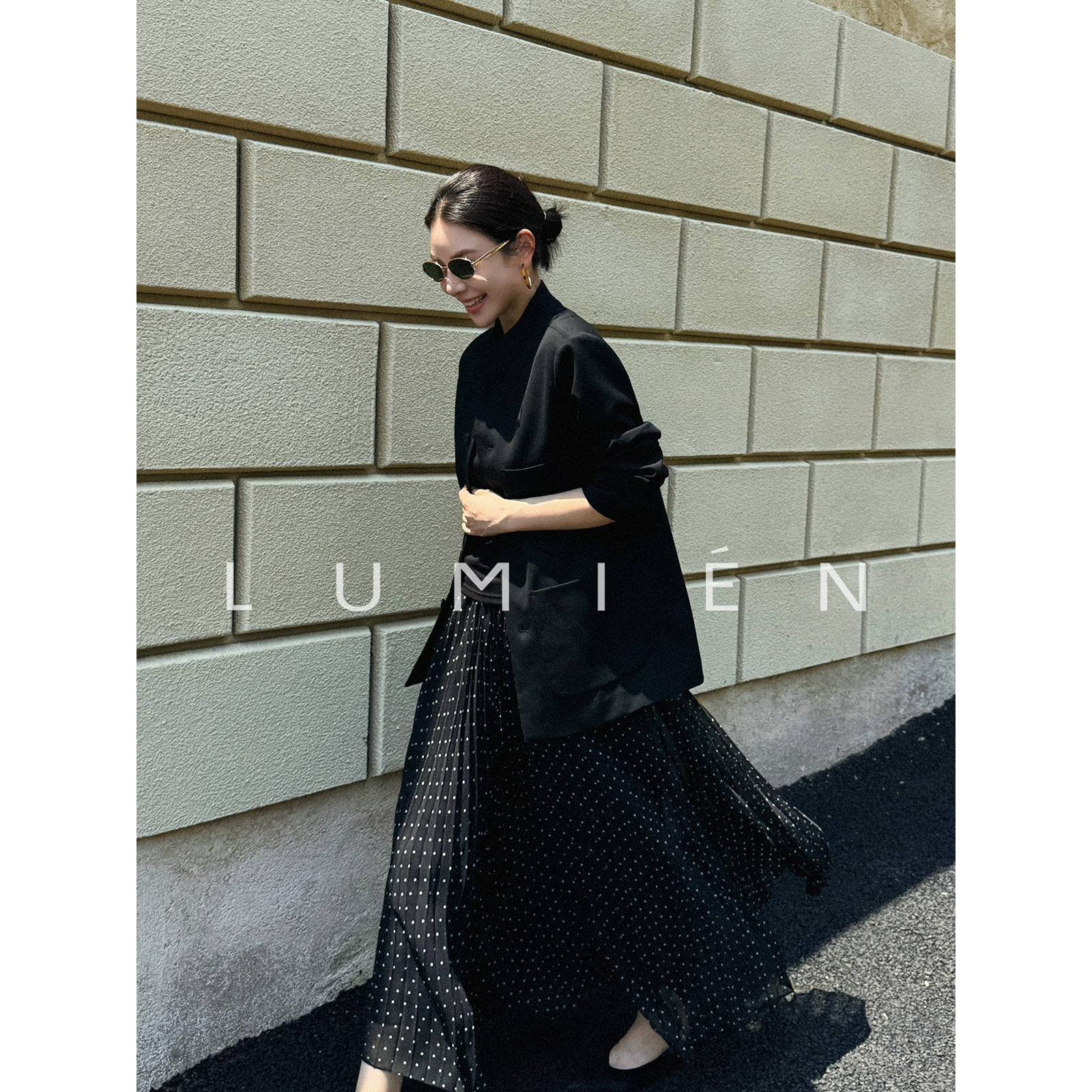 【LUMIEN 新品】“波褶吟风”百搭垂感褶皱波点A字半身裙LX5EQQ23