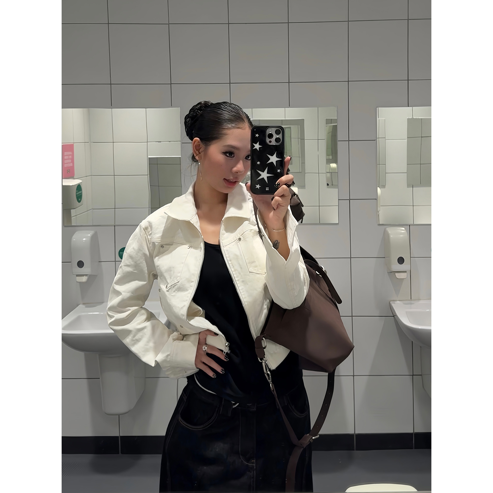 白色复古铆钉短款夹克高级质感翻领外套女秋季辣妹休闲百搭上衣
