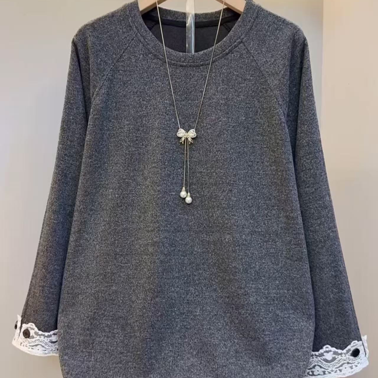 “Daying”6606雪花绒袖口拼接蕾丝中长款上衣