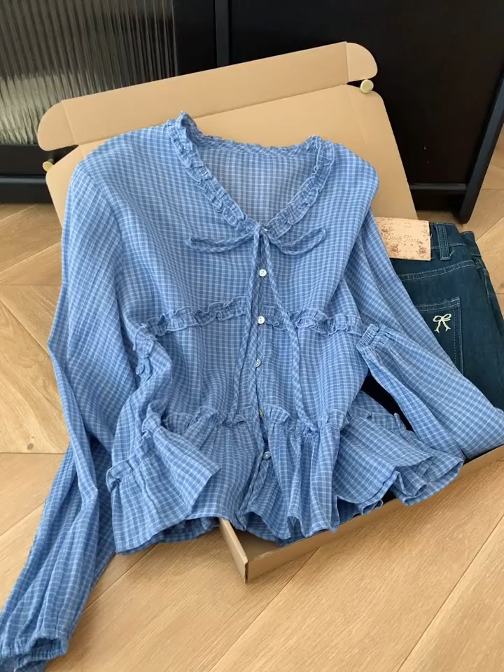 韩系复古格子拼接木耳边长袖衬衫女秋季设计感绑带V领灯笼袖上衣