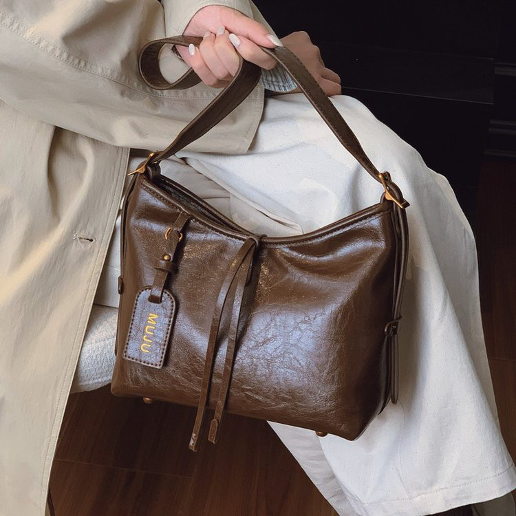 托特包女大容量复古高级感单肩斜挎包通勤百搭新款秋冬3628