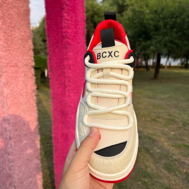 65-112秋季新品时尚休闲透气男鞋