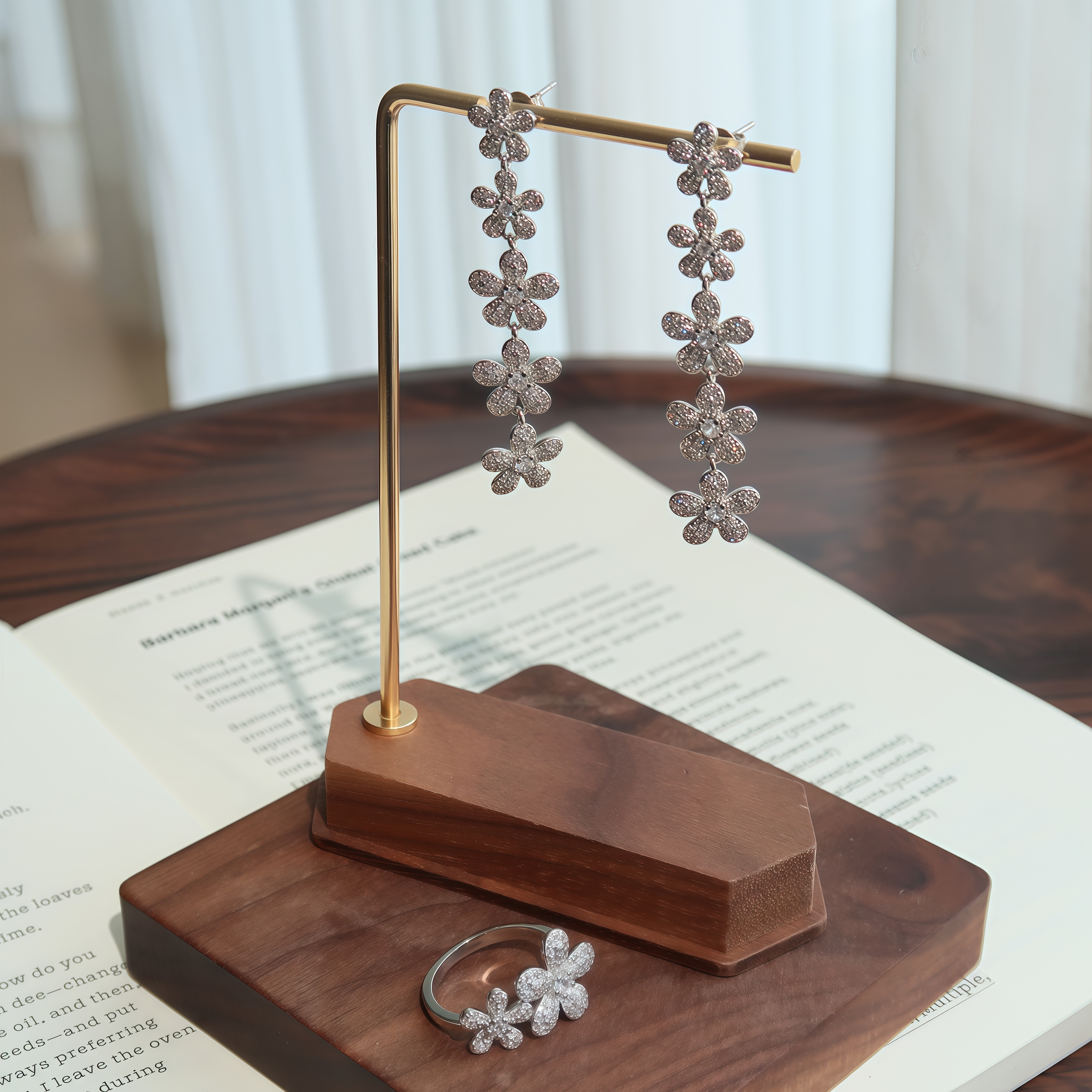 胤珩 合金合成锆石耳饰 甜美礼物百搭个性雏菊微镶满钻耳钉耳坠