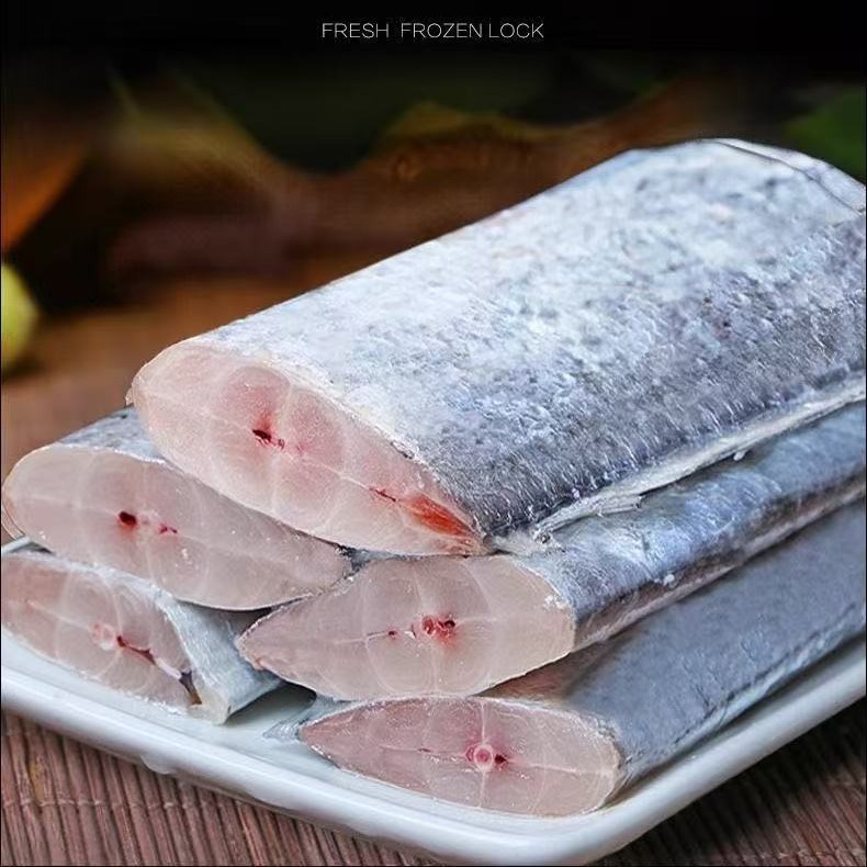 新鲜大号海捕带鱼段七斤送一斤（去头去尾没有冰）一斤10到12段