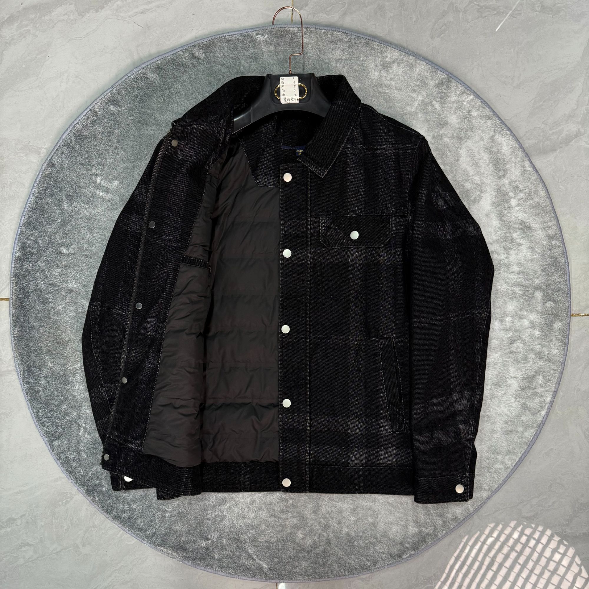 品牌撤柜 羊毛填充内里+可拆卸毛领厚款翻领黑色格子外套