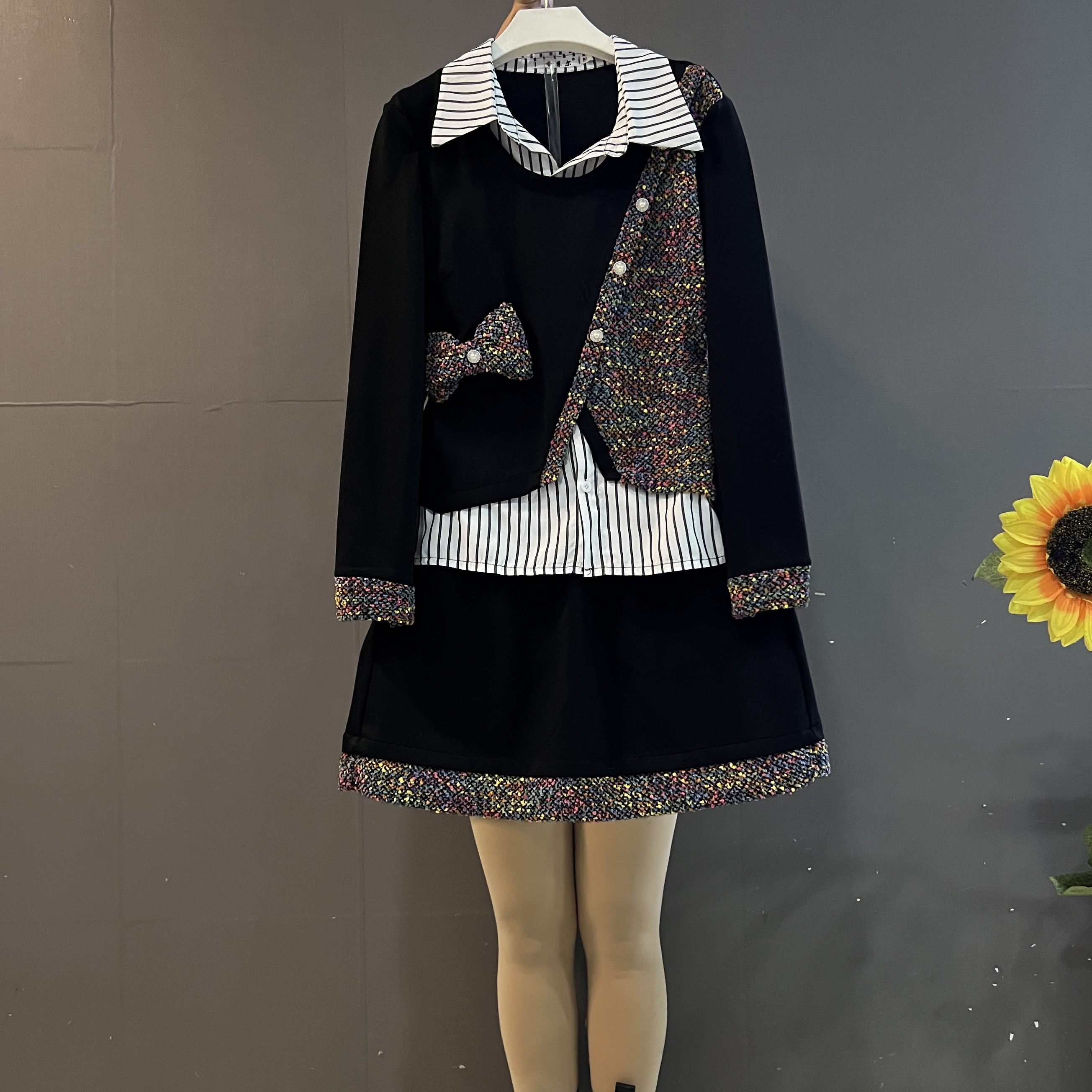 新款时尚小香风条纹翻领拼接上衣➕短裙高品质两件套