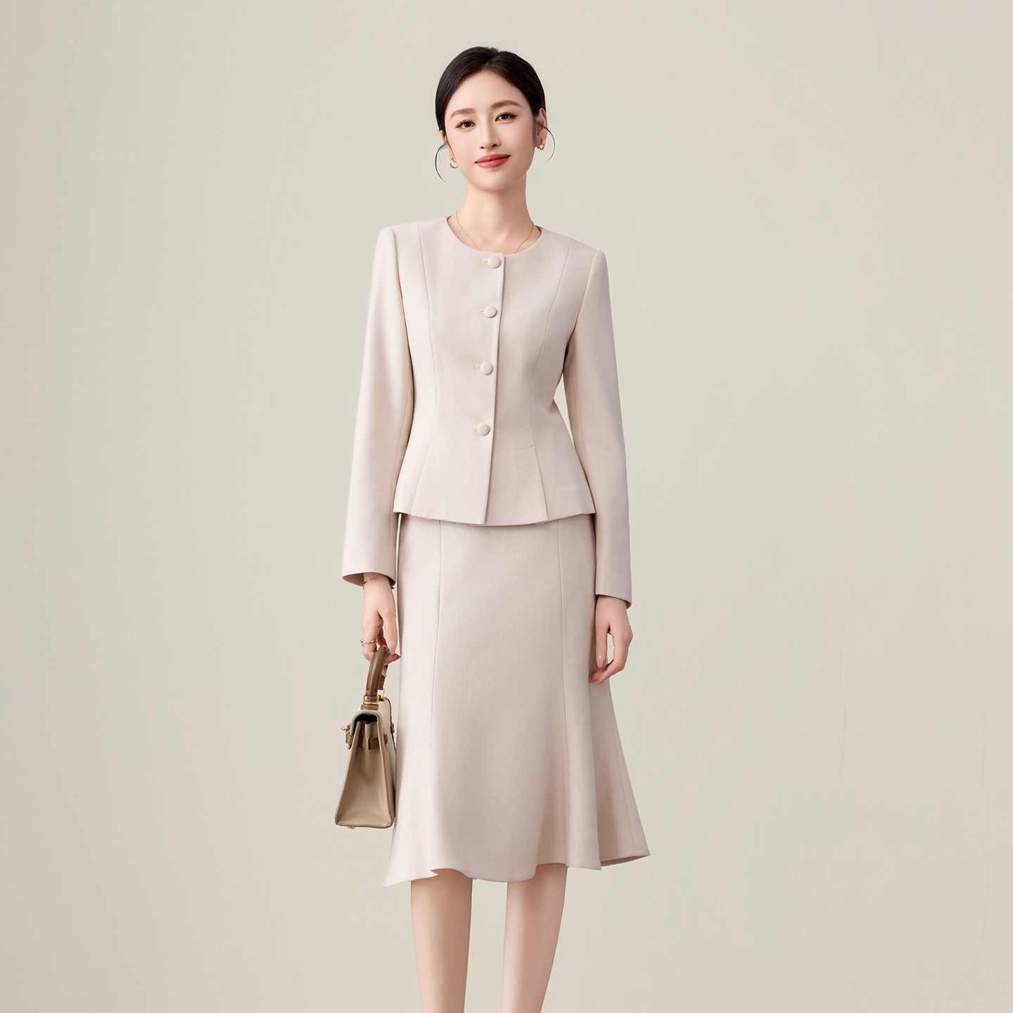 钟老板米色西装鱼尾裙两件套装女秋季新款正式场合时尚气质职业装