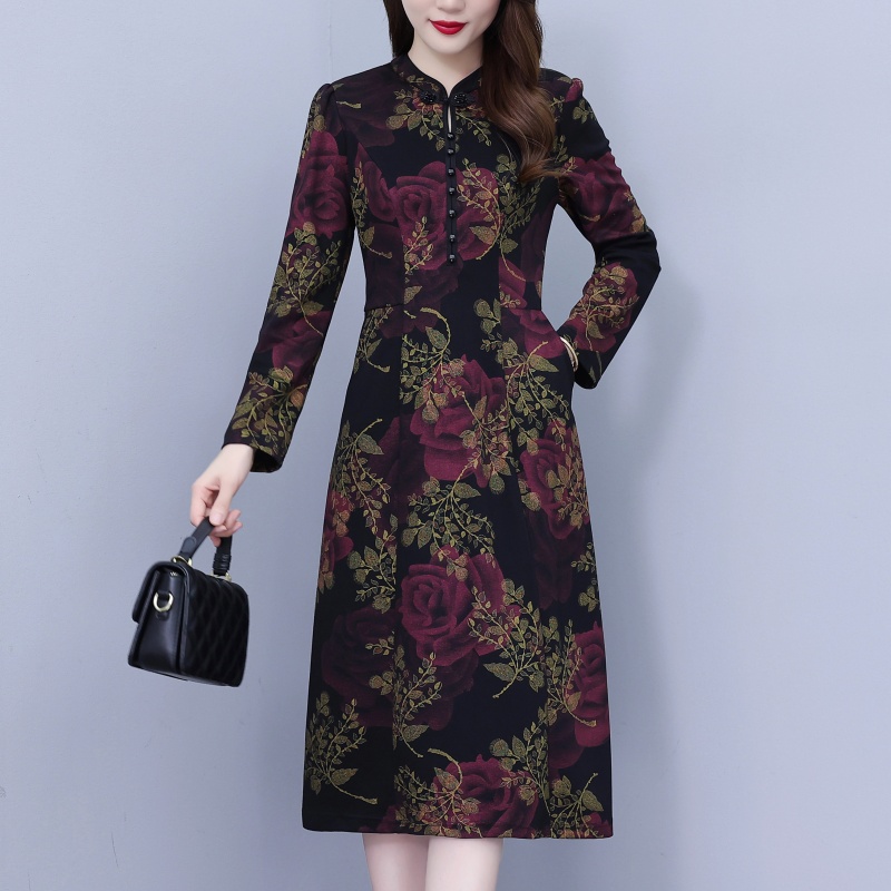 改良旗袍连衣裙女2025秋冬新款贵夫人高贵洋气质妈妈长袖碎花裙子