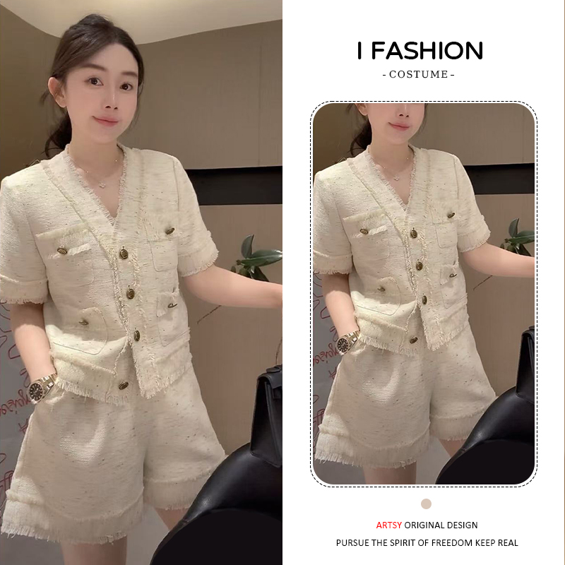 时尚小香风气质套装女2025年夏季新款宽松显瘦短袖上衣短裤两件套