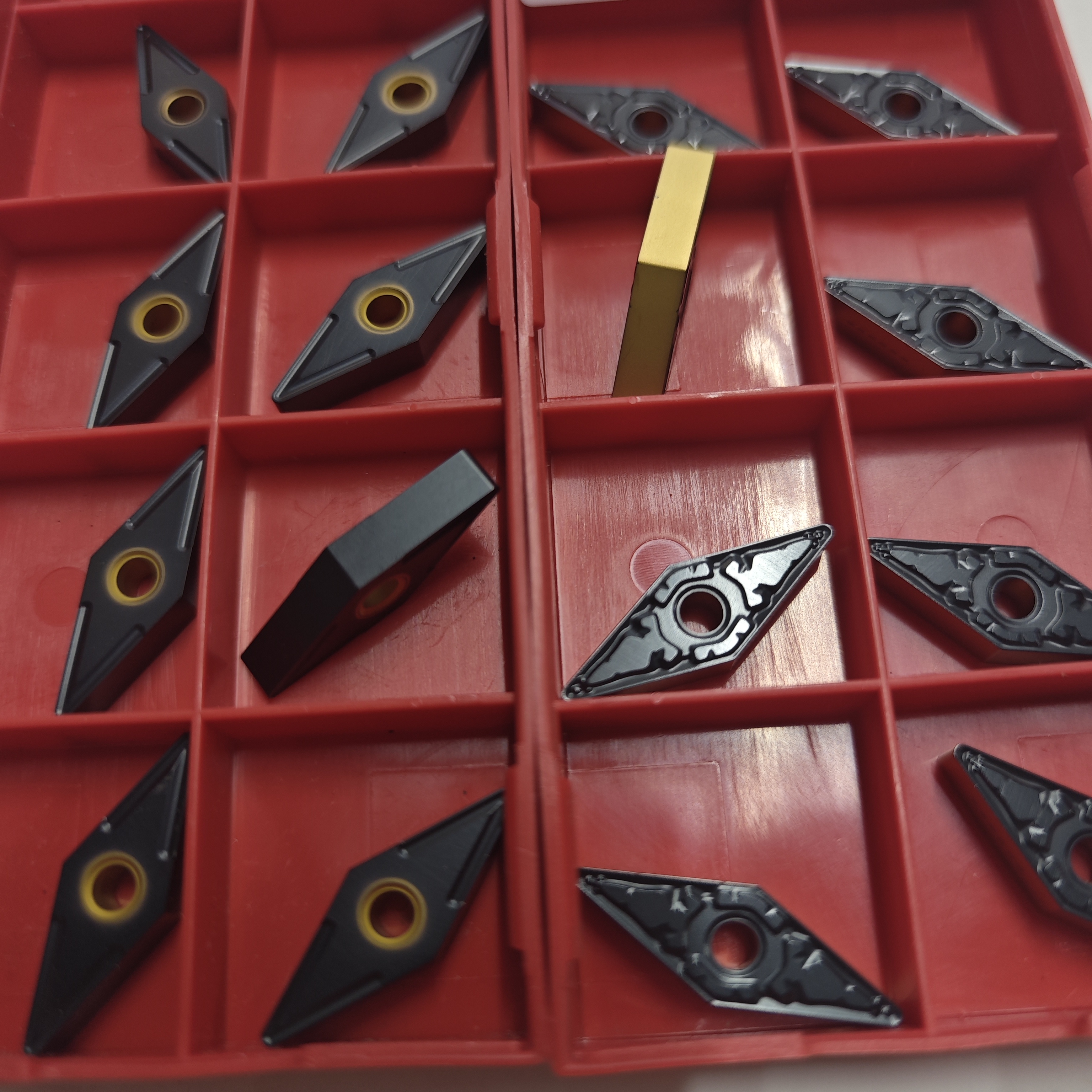 德刃长菱形钢VNMG1604/08数控车刀片不锈钢数控刀片菱形刀片