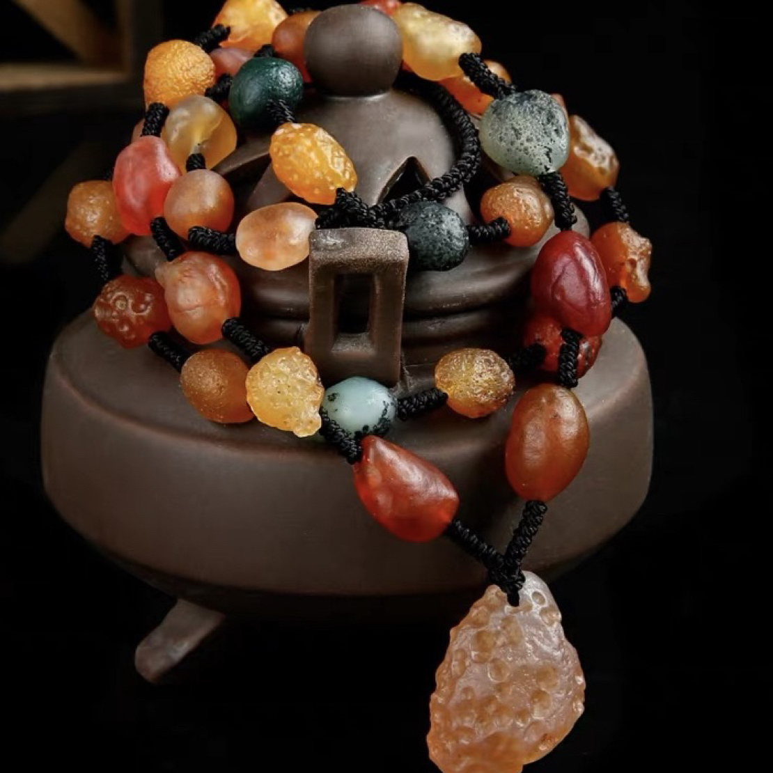 真玉阿拉善戈壁石多彩玛瑙原石项链葡萄干彩色糖果色圆珠毛衣链