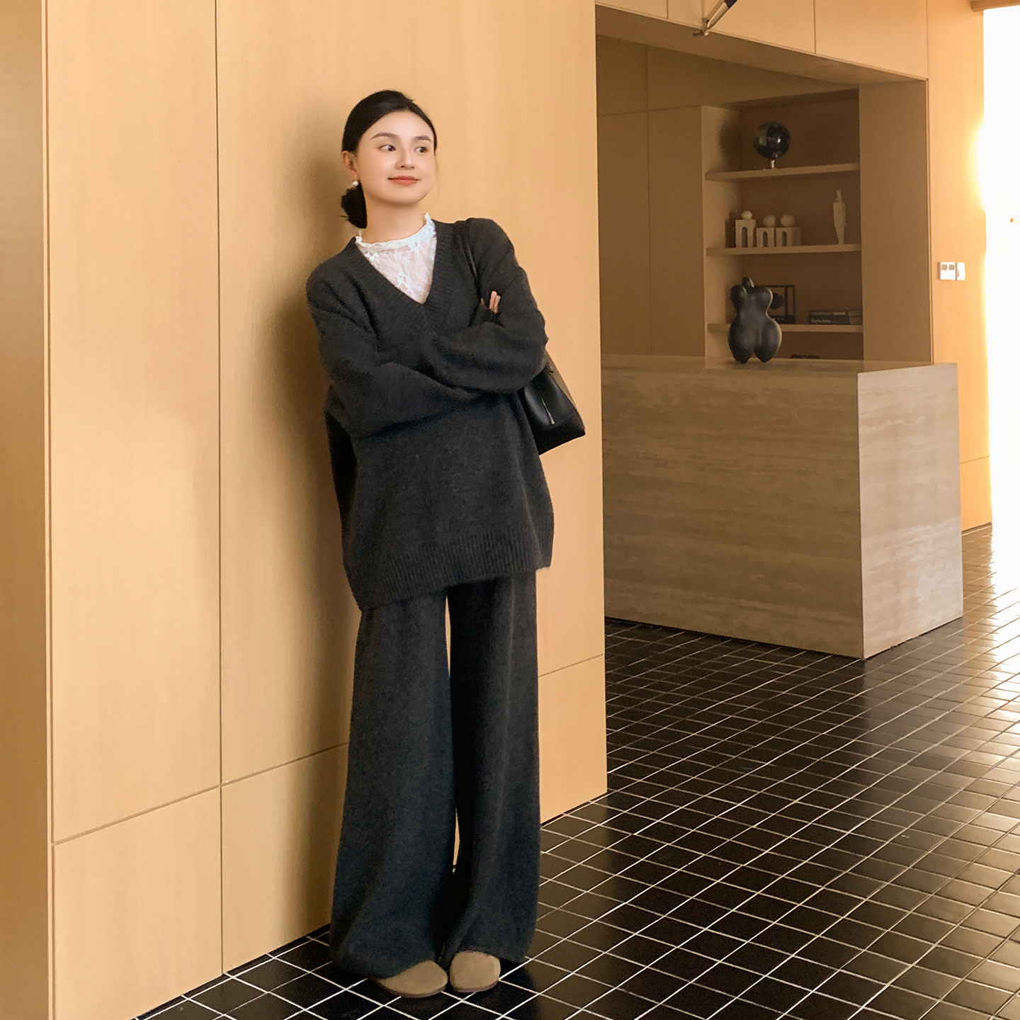 ZMA孕妇装【氛围感穿搭套装】秋冬季蕾丝半高领内搭v领毛衣直筒裤
