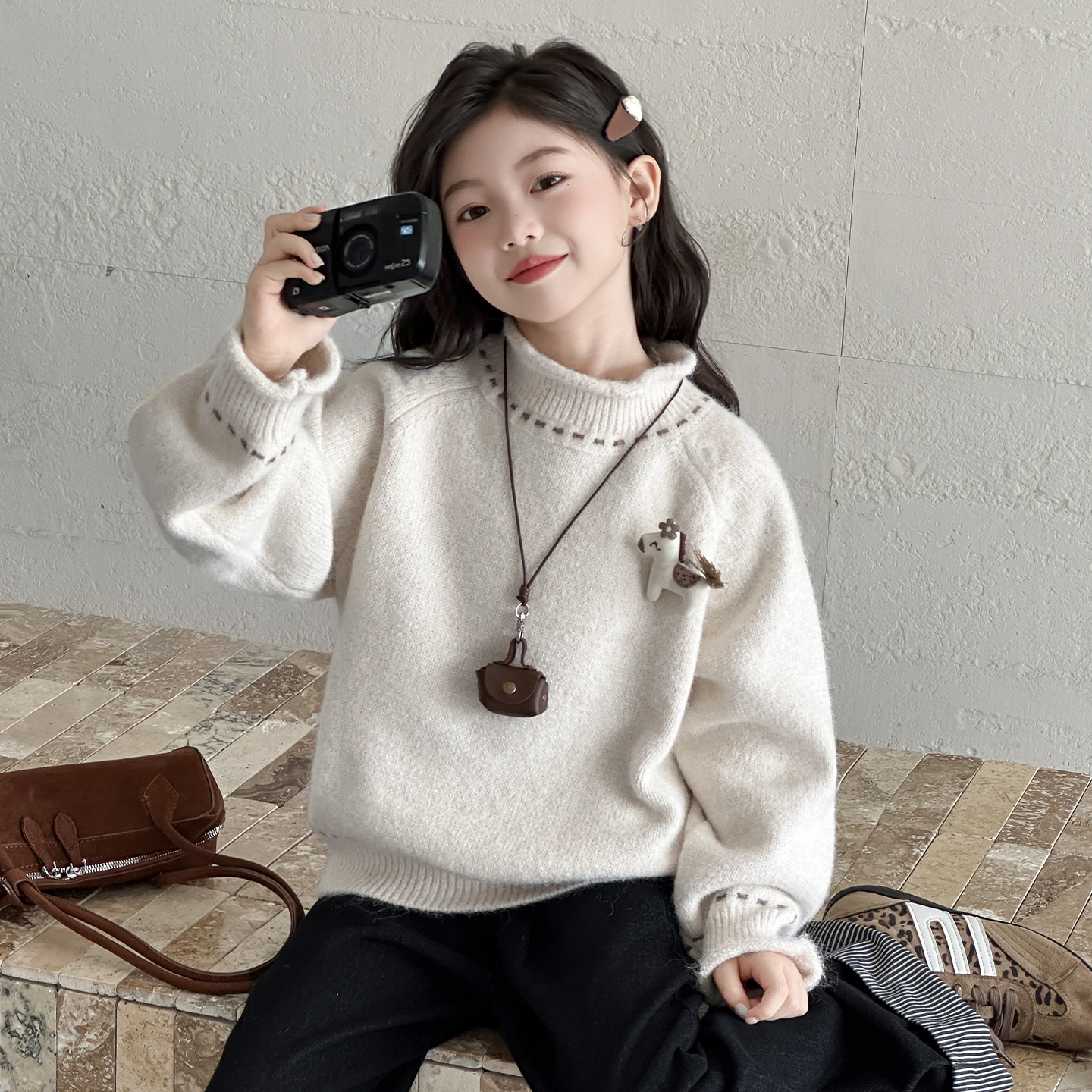 女童毛衣2025新款洋气秋冬装儿童大童冬季女孩时髦针织打底衫上衣