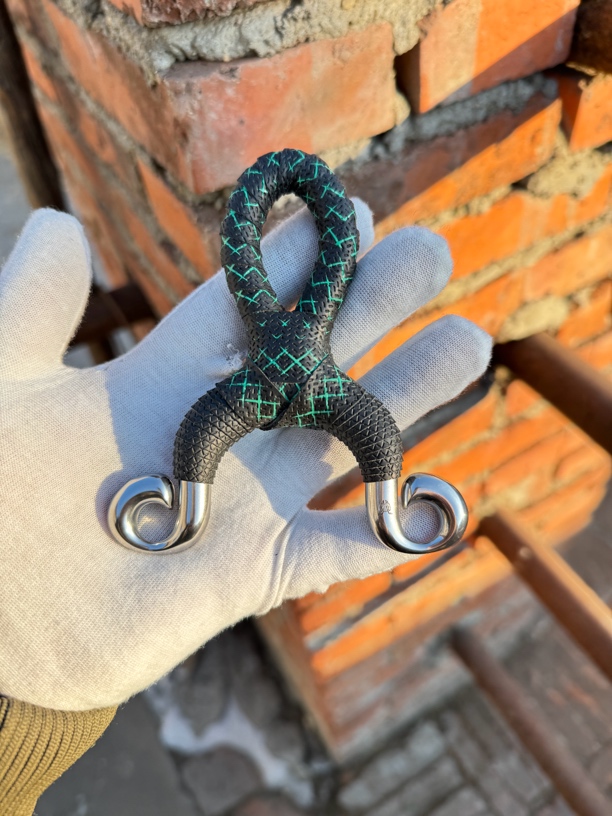 《疾风小蚂蚁93渐变传统弓》弹弓成年人专用高精度