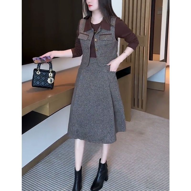 2025春秋季新款时尚洋气马甲外搭+拼接假两件长袖连衣裙两件套装