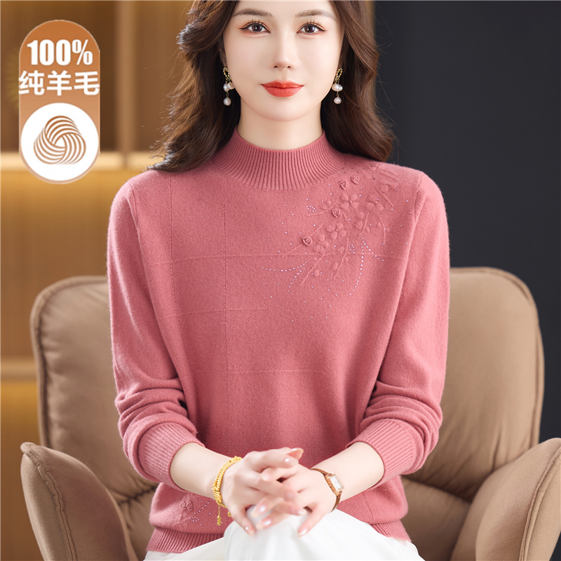 100纯羊毛衫女内搭妈妈加厚半高领毛衣打底衫秋冬新款绣花针织衫