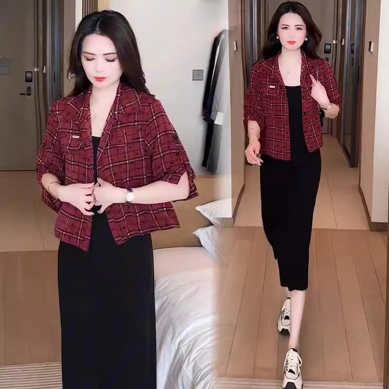 时尚连衣裙女2025春季新款洋气质显瘦防晒衬衫搭配吊带裙两件套裙