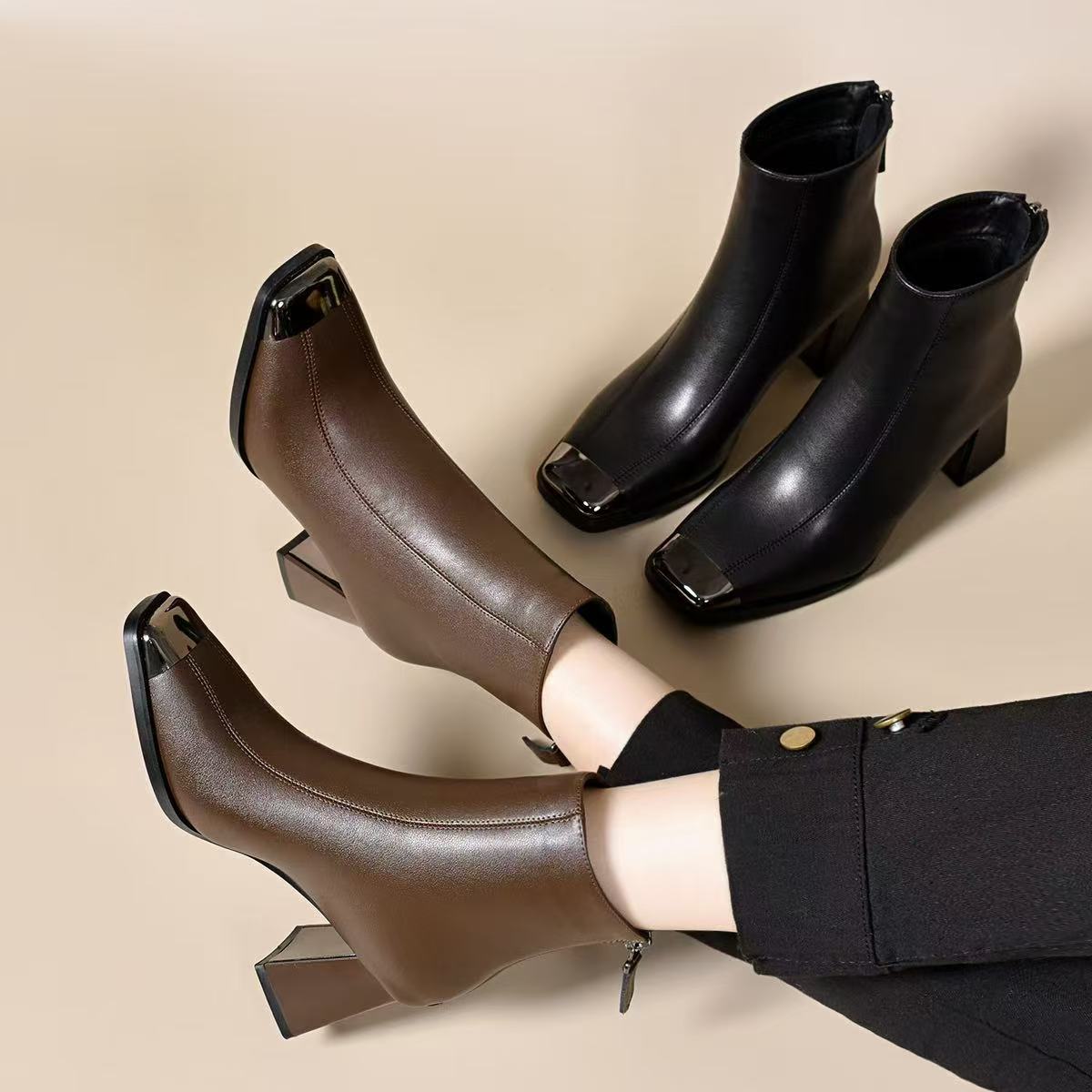 25年牛皮短靴方头裸靴粗跟真皮妈妈靴秋冬加绒短筒靴41大码瘦瘦靴