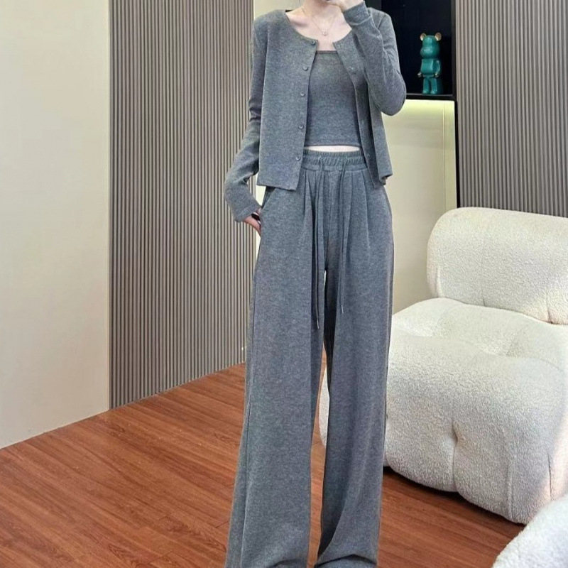 涤纶山力达迪糯米三件套运动慵懒套装开衫阔腿裤宽松时尚休闲运动