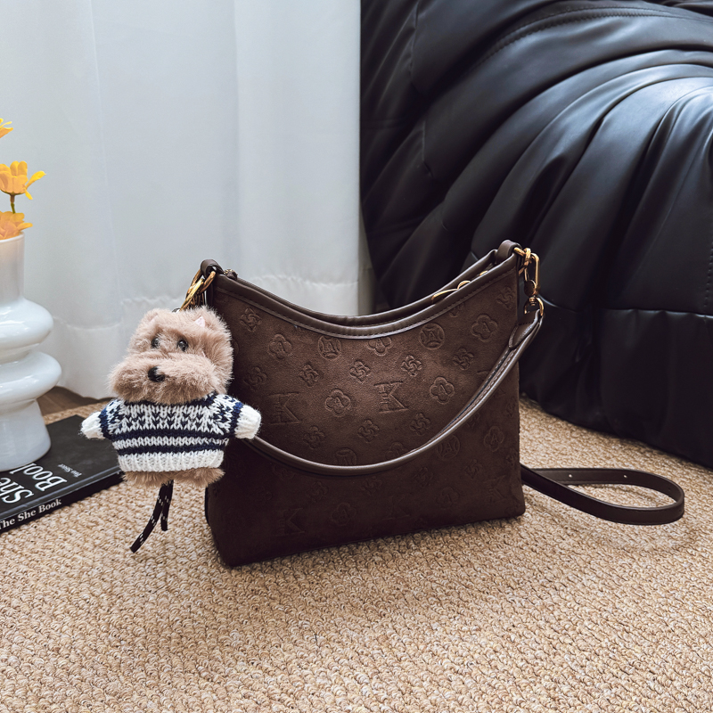 GUTIKOU女包月亮包洋气百搭单肩斜挎女流浪包手拎小包