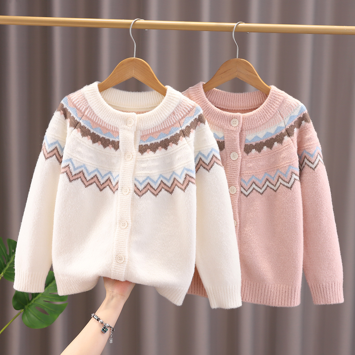 女童针织开衫春秋装2025新款洋气圆领儿童春秋毛衣外套中大童装