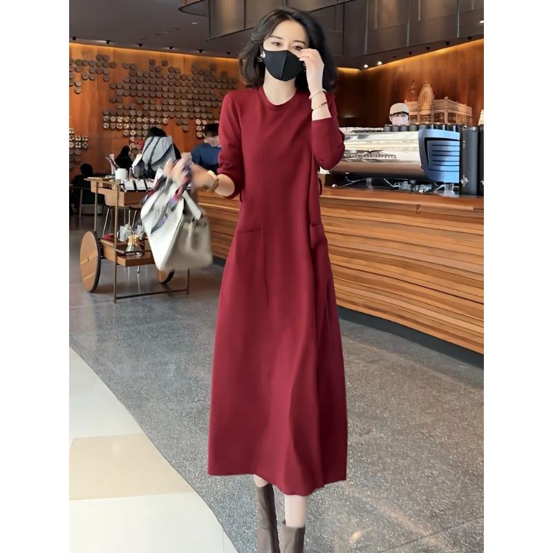 时尚气质红色喜庆宽松显瘦长款裙2024春春秋新品大码太太连衣裙女