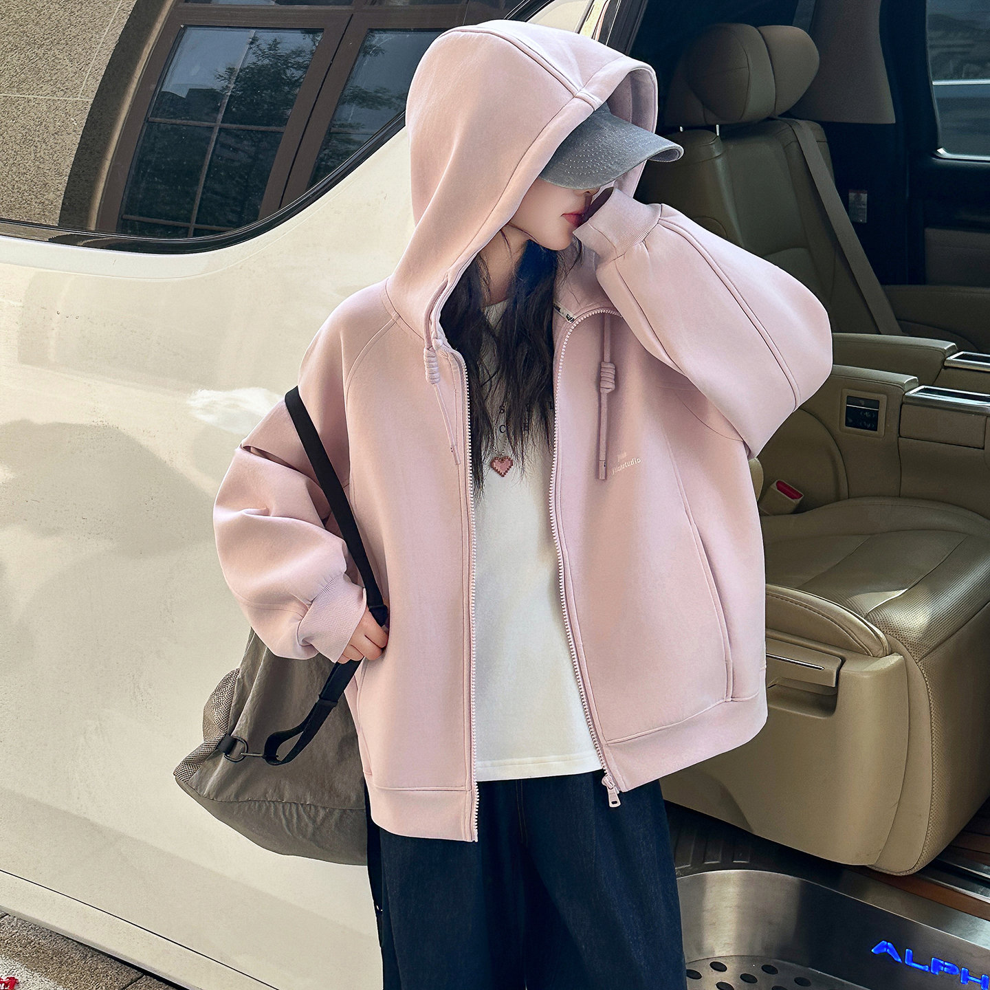 女童外套春秋款2026新款洋气时髦中大童女孩秋装儿童秋季连帽上衣