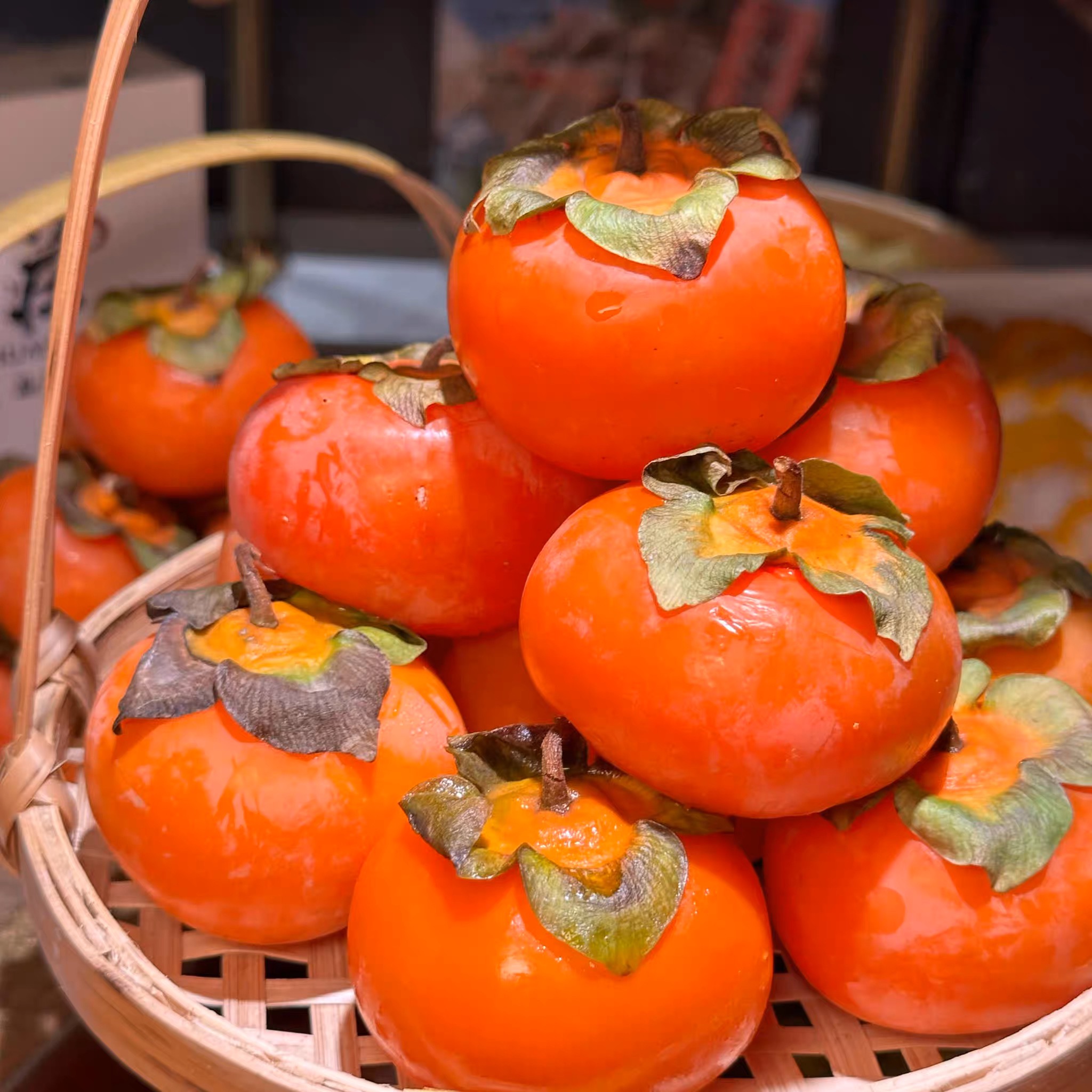 广西超大火晶柿子流心大蜜柿子新鲜应季水果整箱香甜软糯普通快递