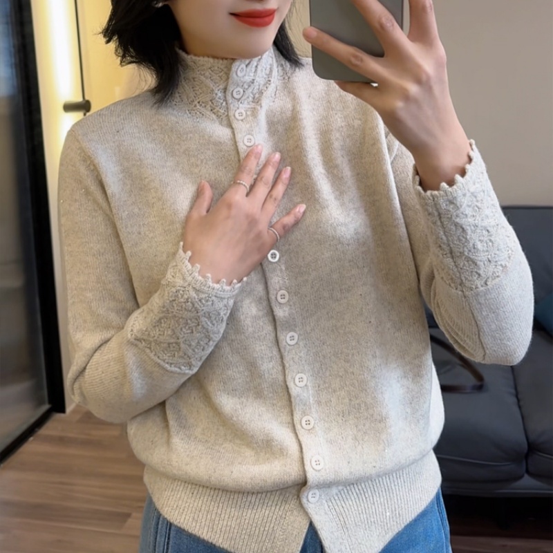 2025半高领毛衣秋冬款毛针织开衫时尚长袖蕾丝钩花打底衫