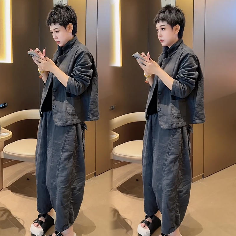 2025秋季新款时尚显瘦气质网红高档套装女高级百搭宽松大码两件套