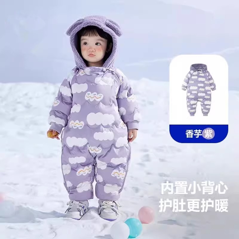 婴儿羽绒连体衣冬季新生儿宝宝加厚连帽护肚外出爬服